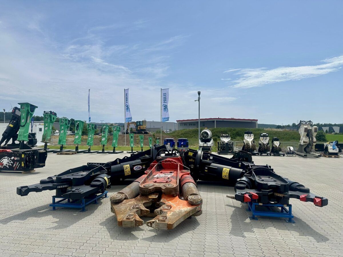 Maschinenpower live erleben beim Tag der offenen Tür bei Paules Mietpark &amp; Hydraulik-Paule