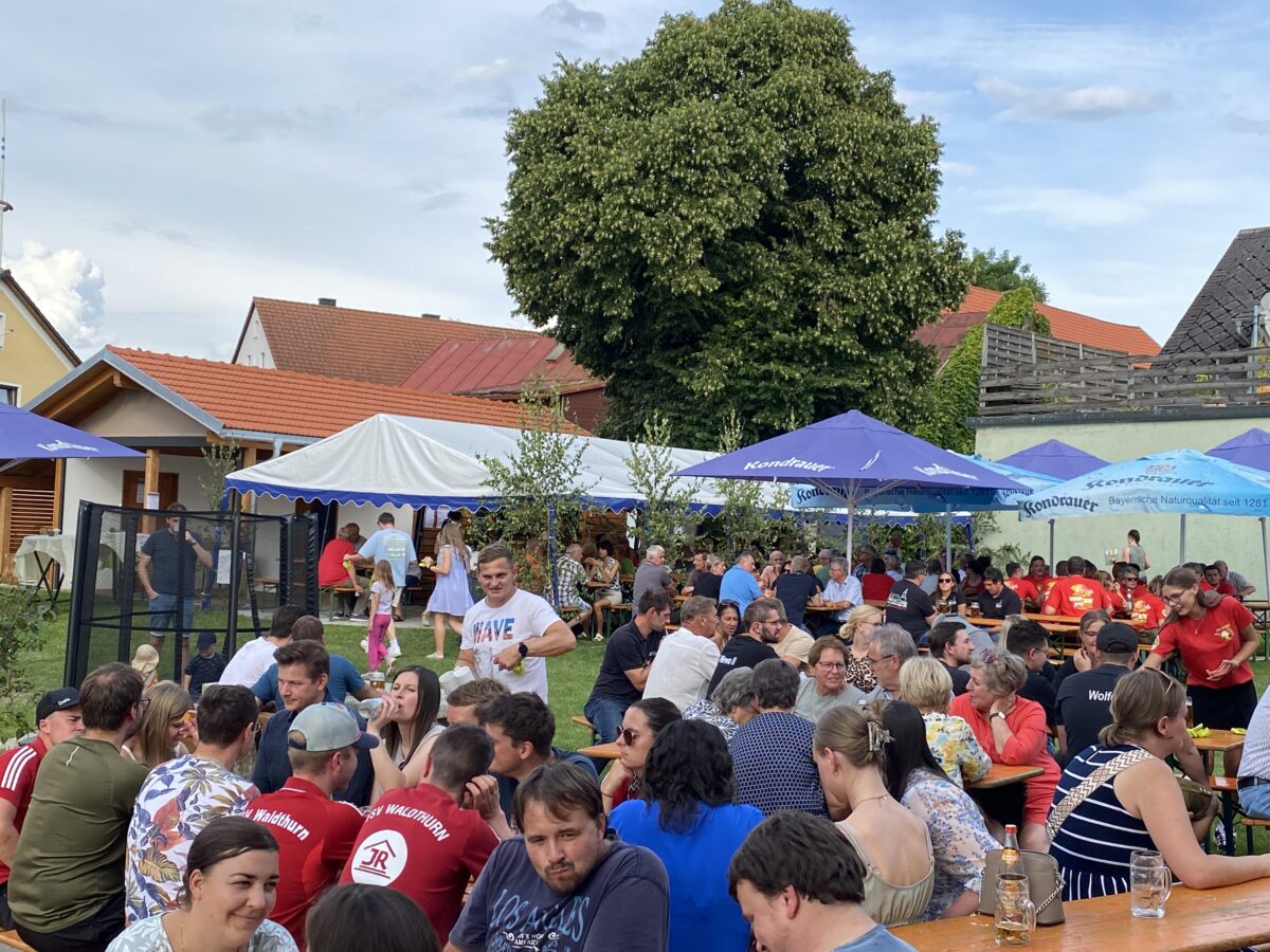 Spielberg feiert Geburtstag – Ein Dorf hält zusammen