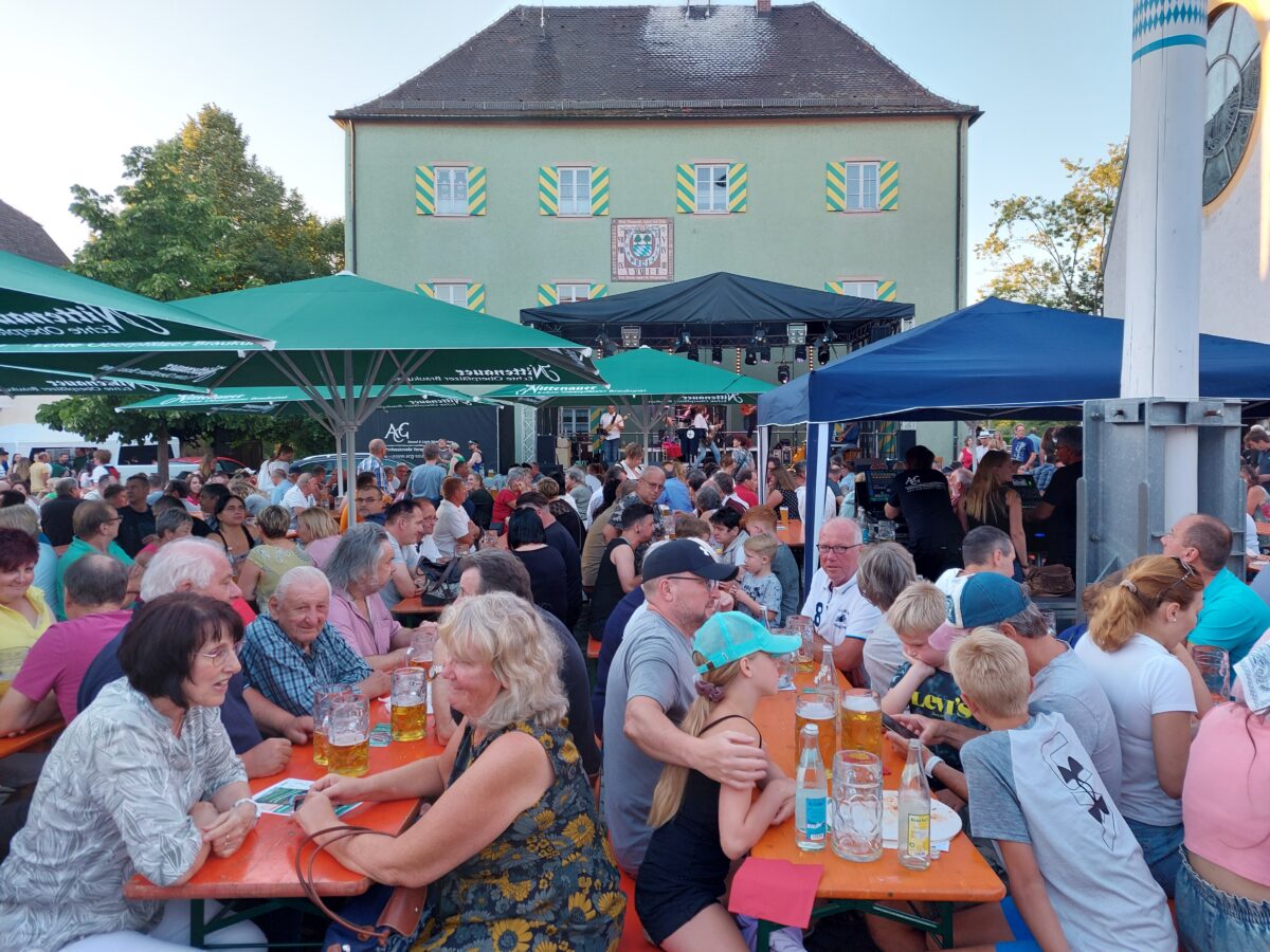 Nittenau feiert innovatives Bürgerfest 2025