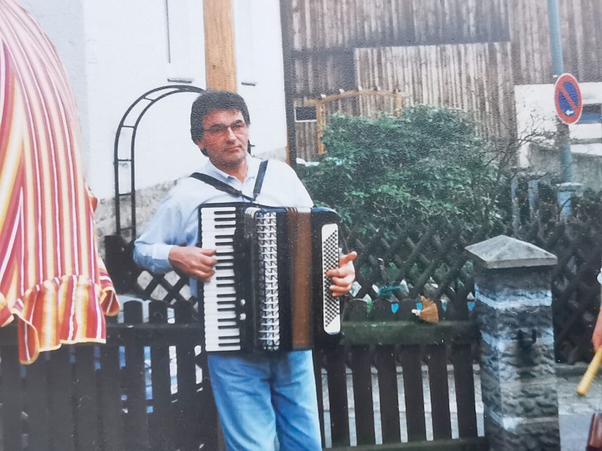 Eslarn trauert um Musiker Norbert Karl