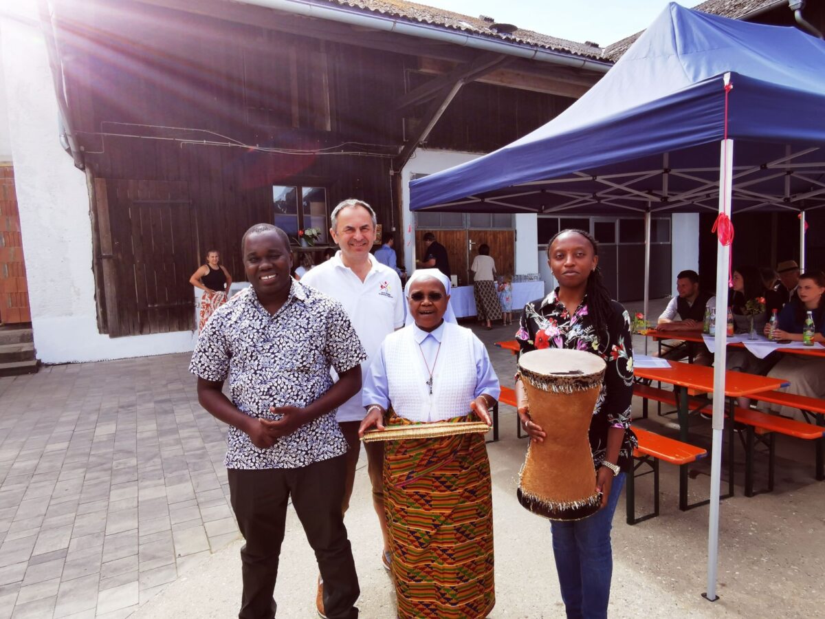 opf-echo-stiftungtansania (1).jpg