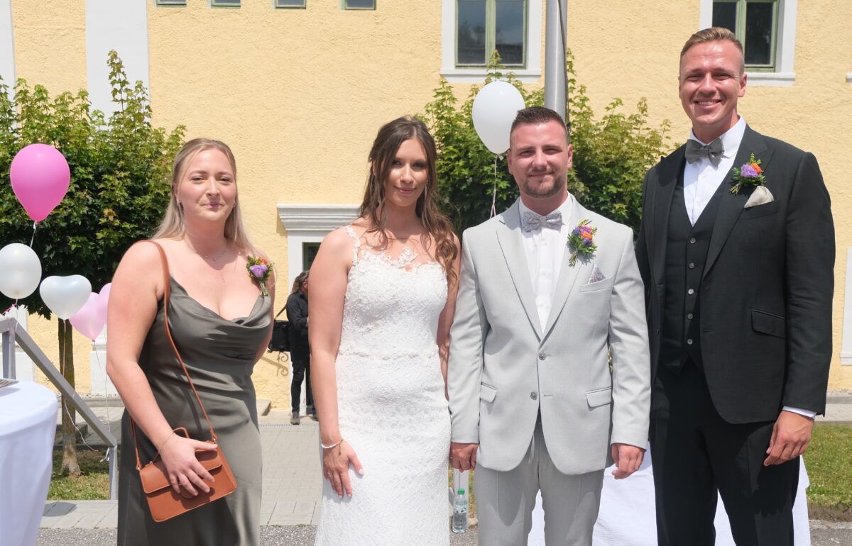 Flosser Traumhochzeit: Vanessa und Nicolas sagen Ja