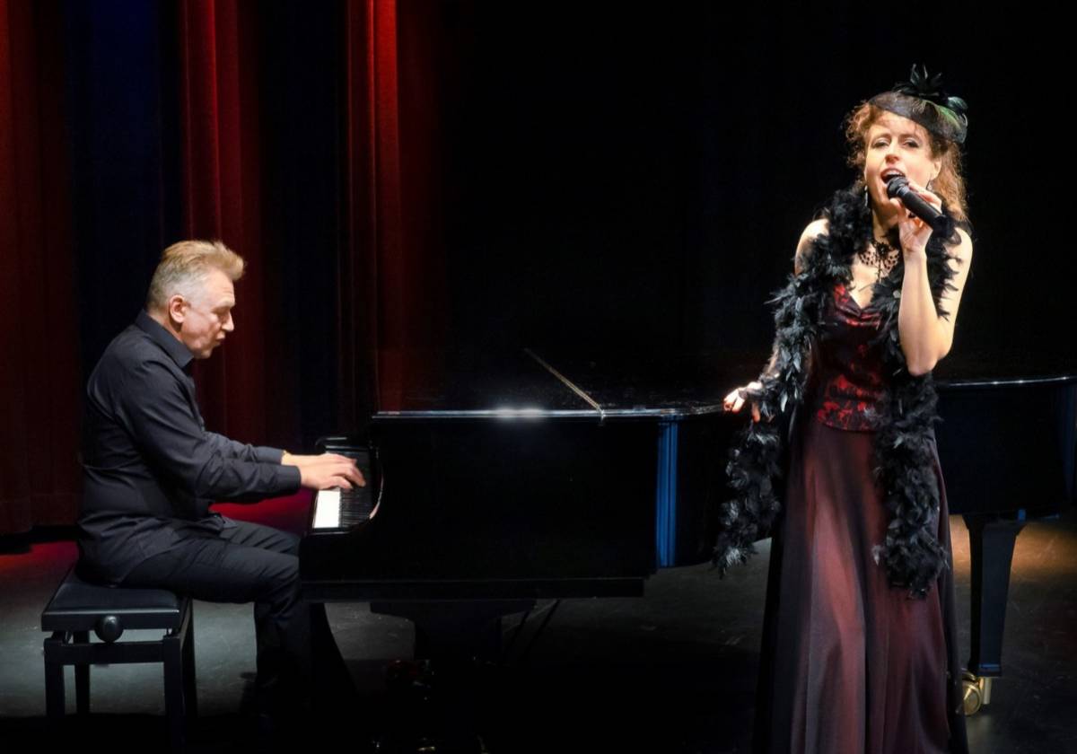 Jana Müller &amp; Roman Podokschik begeistern in Amberg