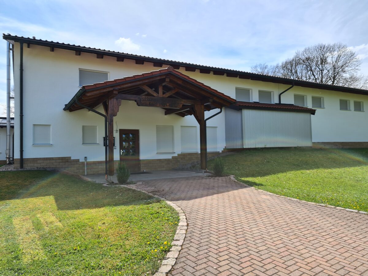 SEHK_1 Sanierung Fassade.jpg