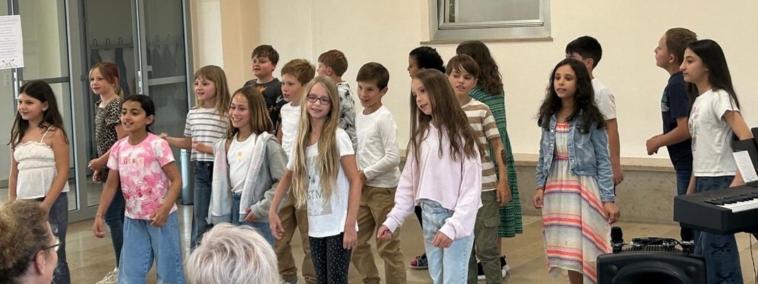 Kinder begeistern mit Klassenkonzert in Pressath