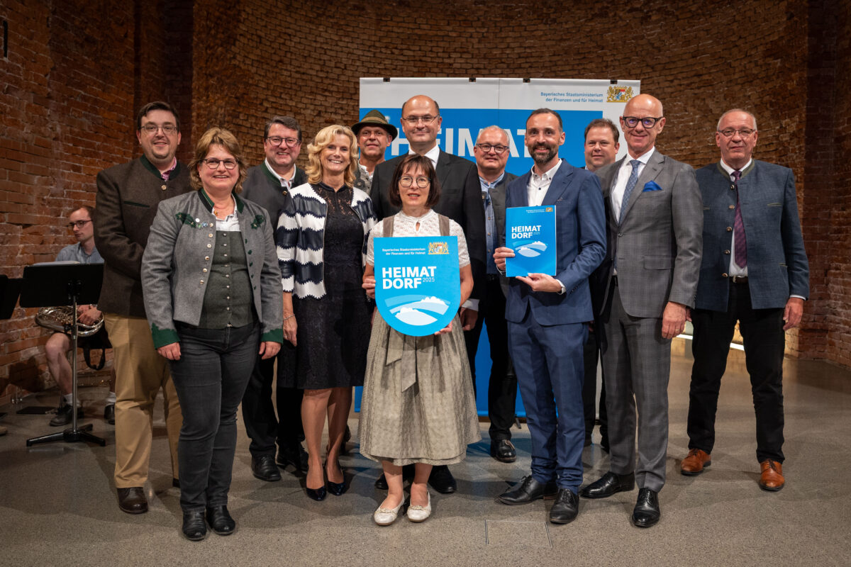 195445-Gütesiegel Heimatdorf 2025-GF1_0571.jpg