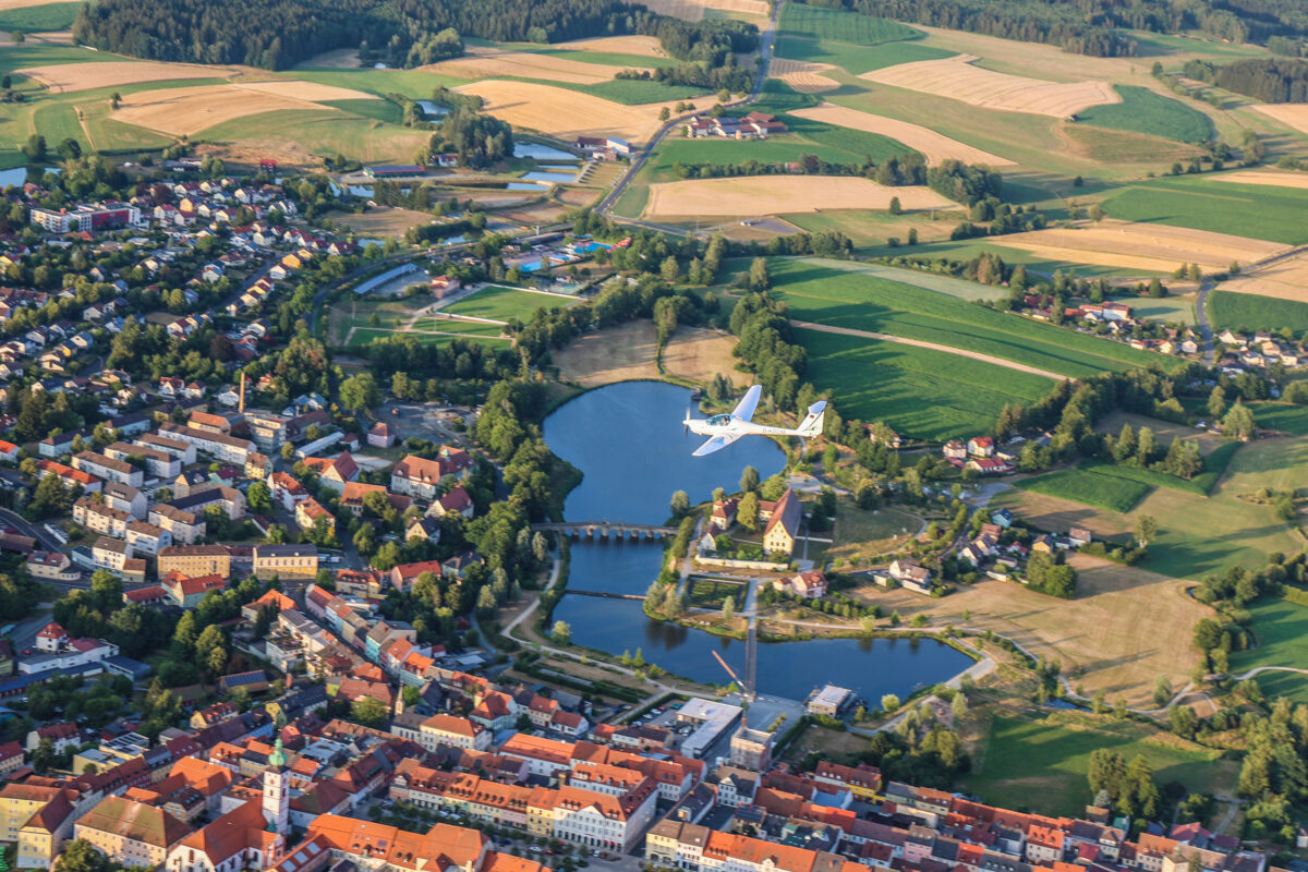 Flugplatzfest Tirschenreuth lädt ein: Traum vom Fliegen erleben