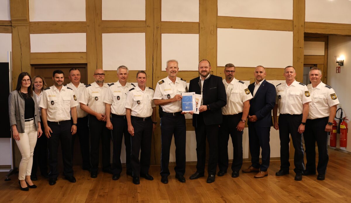 Kriminalitätsstatistik: Landkreis Neustadt/WN bayernweit Platz 3 bei Aufklärungsquote