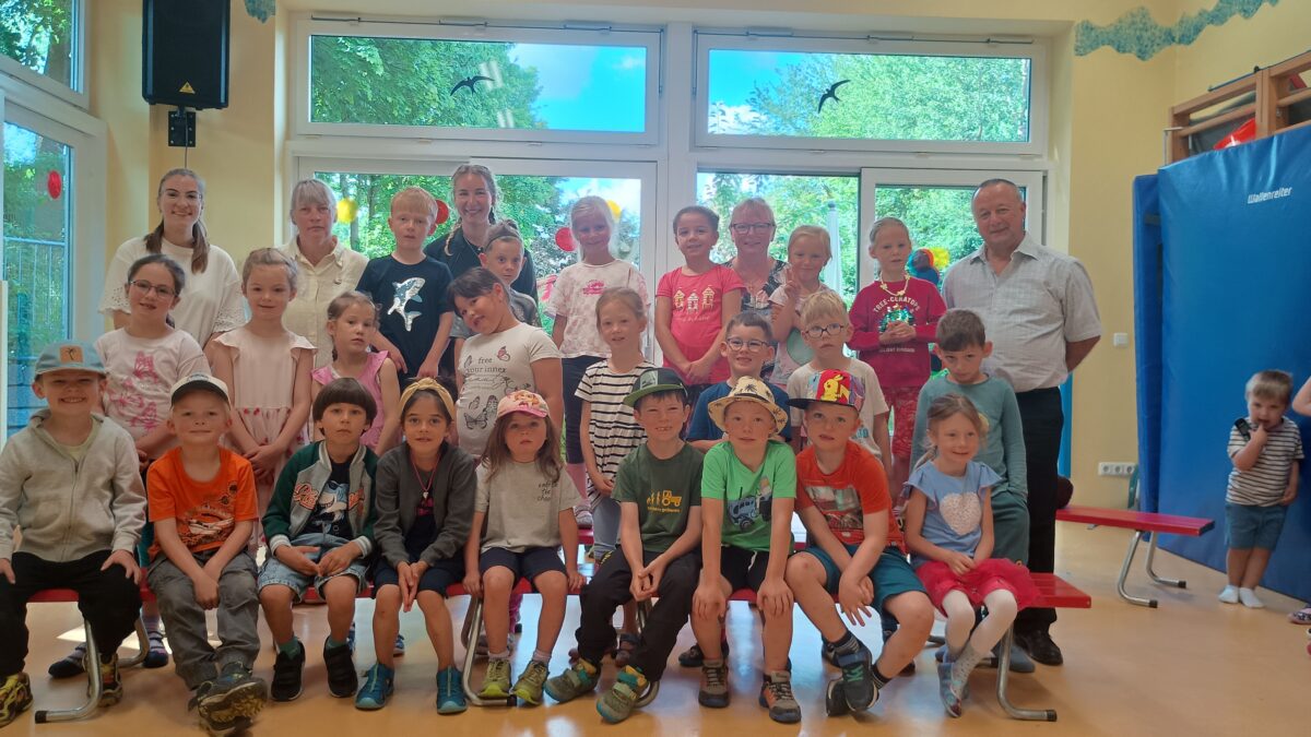 Oberpfälzer Kitas erkunden Handwerksberufe