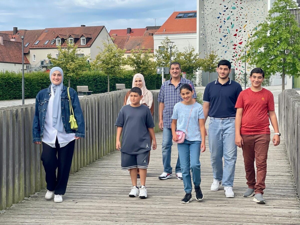 Flucht über das Mittelmeer - Syrische Familie baut sich neues Leben in Tirschenreuth auf