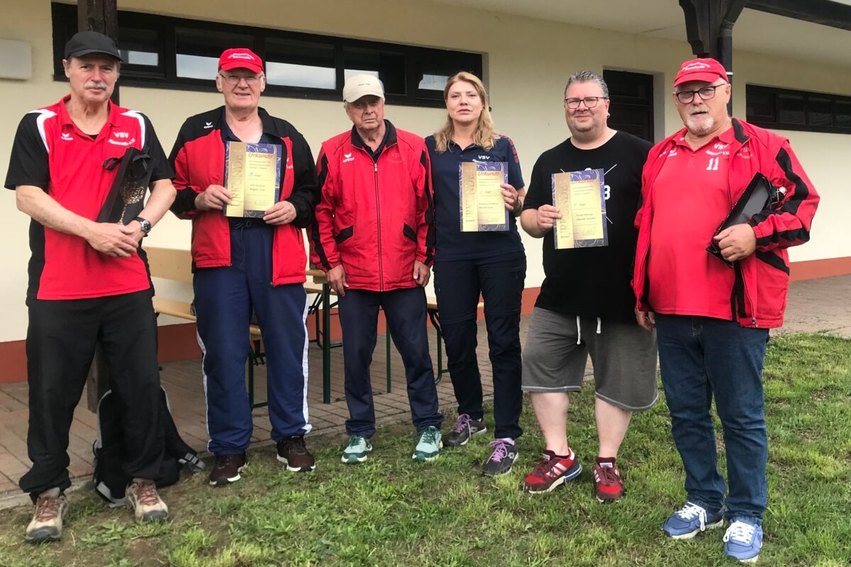 Porsch/Niewolik neue Meister im Petanque Doublette