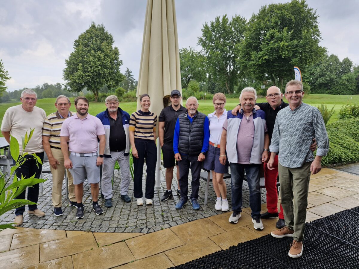 Raiffeisencup in Schmidmühlen begeistert Golfer