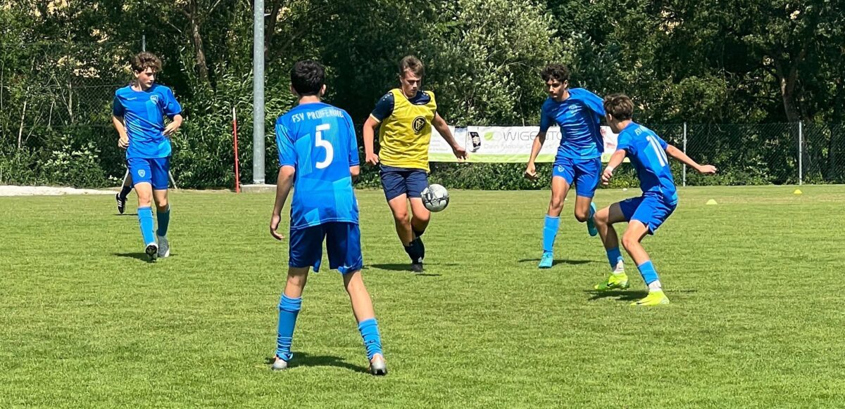 Riedener Sommerspektakel: 659 Tore und strahlender Sonnenschein