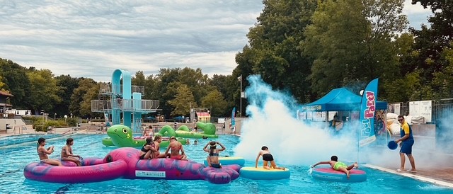 Buntes Badevergnügen im Hockermühlbad