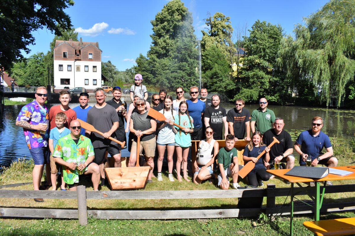 Bayerisch-amerikanisches Spektakel am Stadtweiher