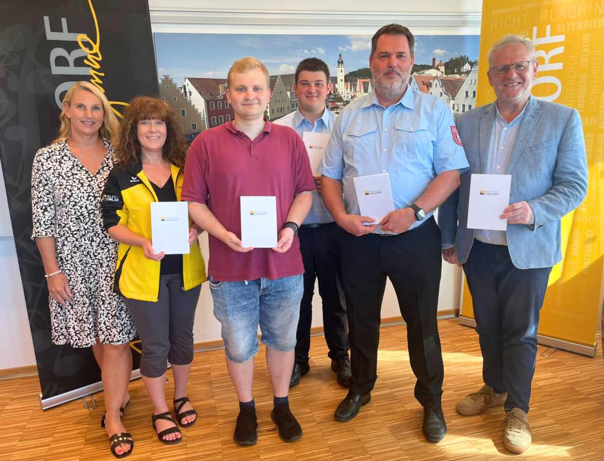 Schwandorf ehrt erneut Ehrenamtliche mit Bayerischen Ehrenamtskarten