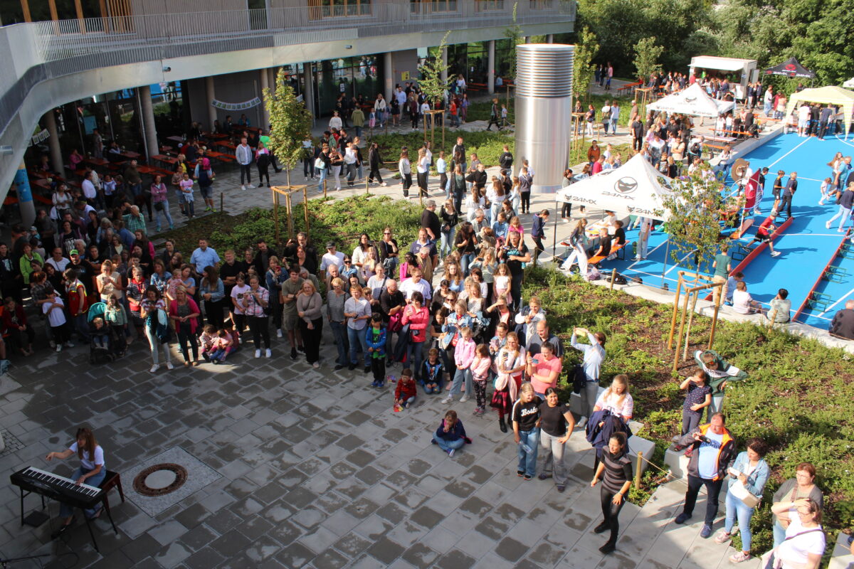 Kemnath feiert 75 Jahre Realschule mit Sommerfest