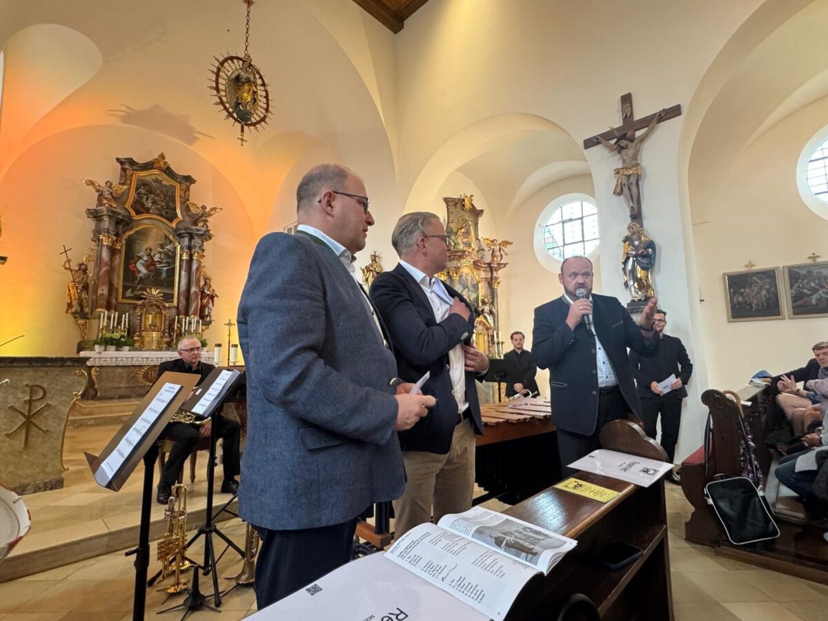 Sparkassen fördern Wurzer Sommerkonzerte mit 1.000 Euro