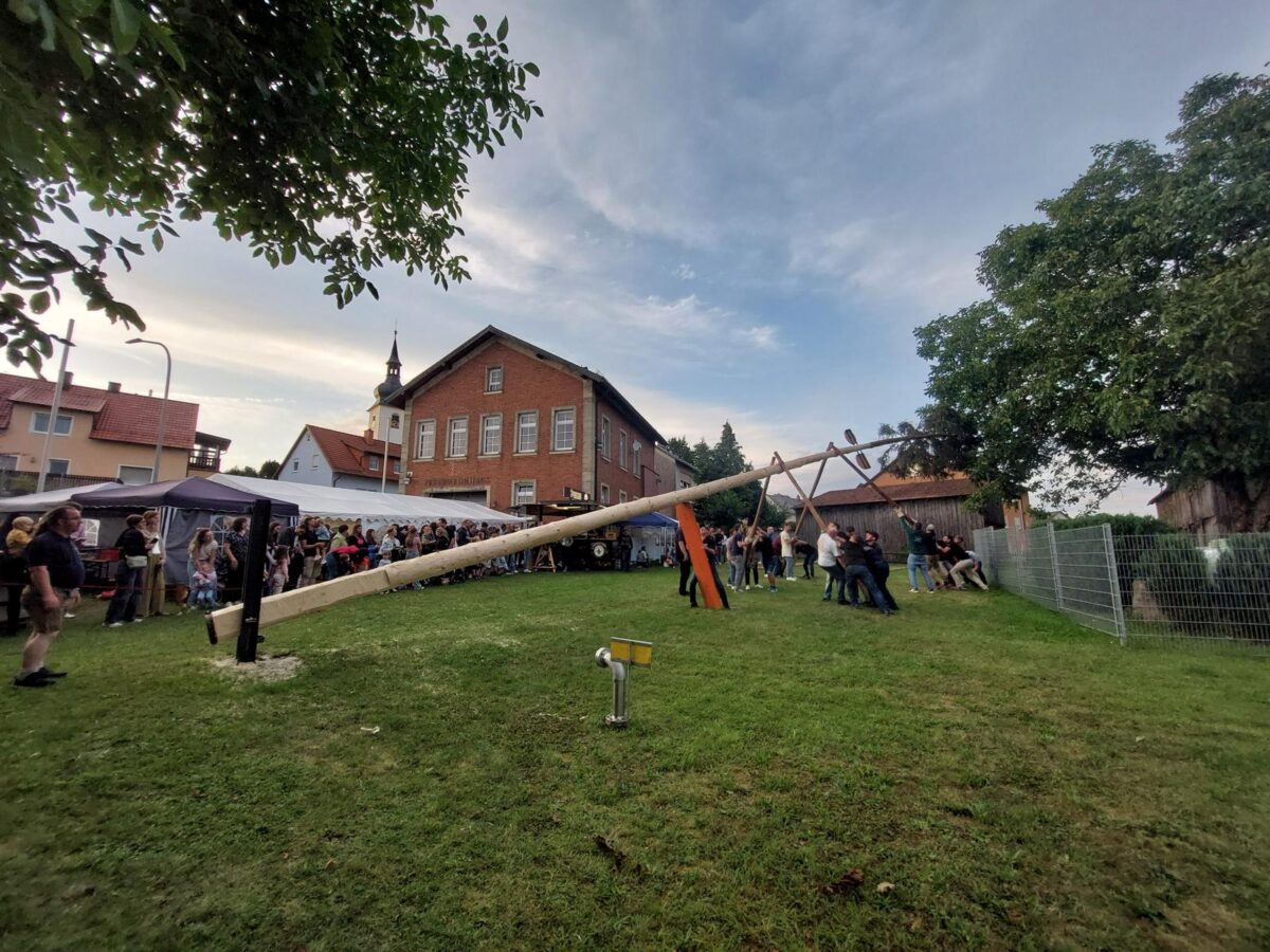 Thurndorf feiert traditionelle Kirwa mit Herz