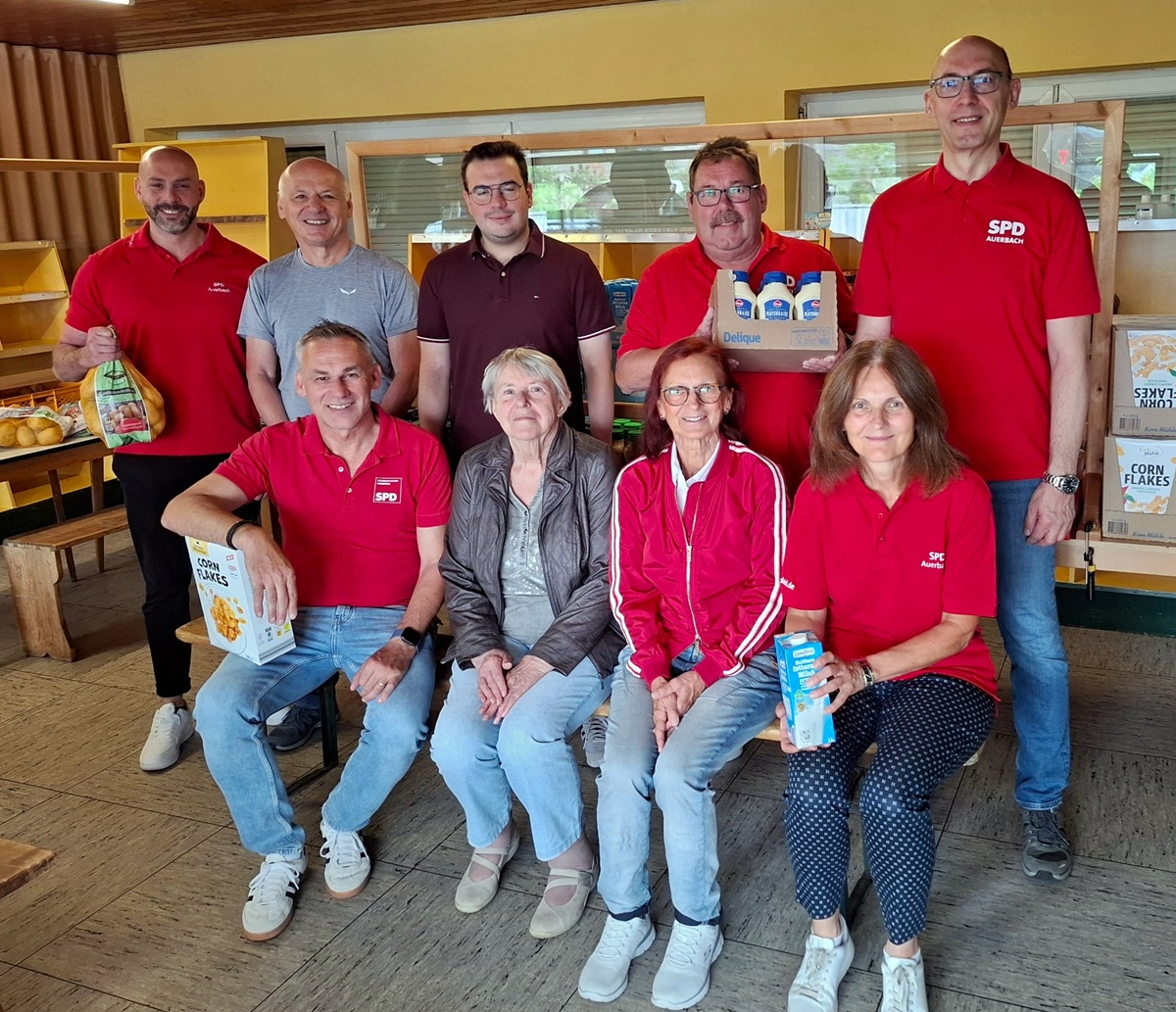 SPD Auerbach unterstützt Archeladen mit Lebensmittelspende von 500 Euro
