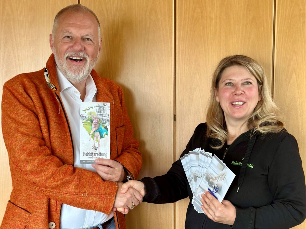 Amberger Ehrenamtler erhalten Bäder-Gutscheine als Dank