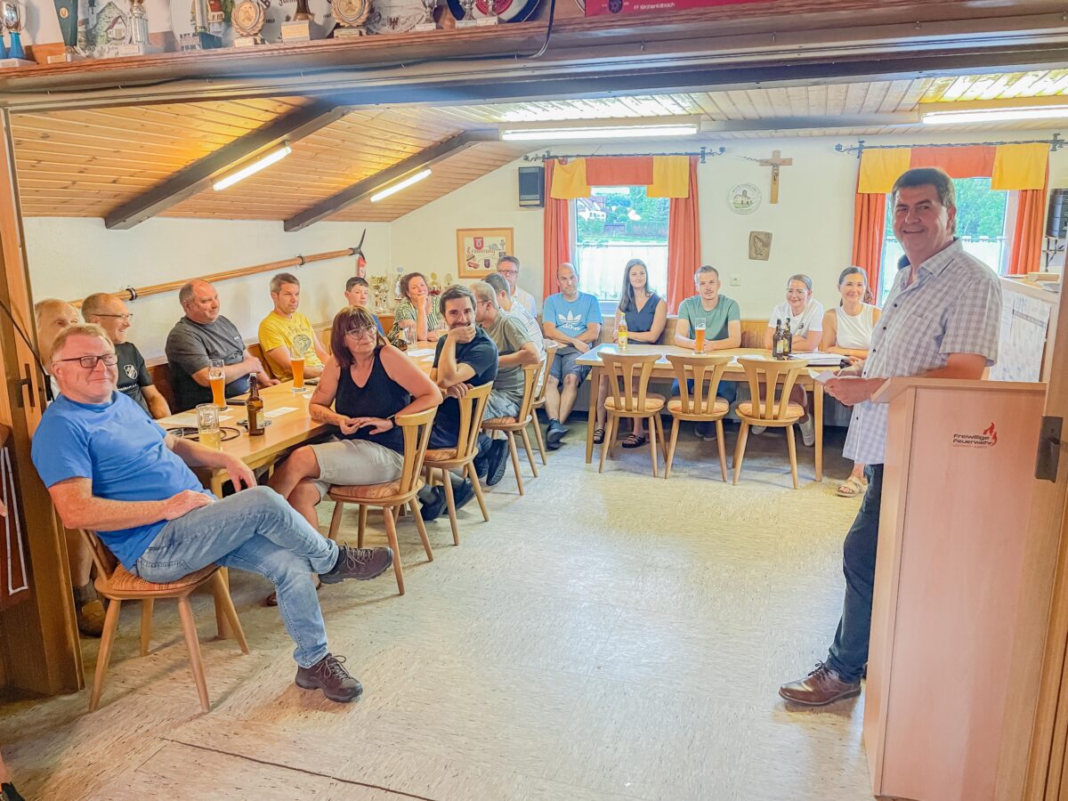 Heuernte, Kirchweih und Feuerwehr – Traditionen vereint im Festzug