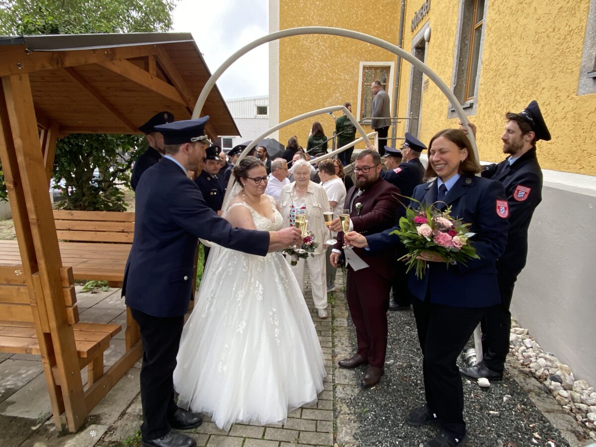 Corinna Donhauser und Daniel Hammerl geben sich Ja-Wort