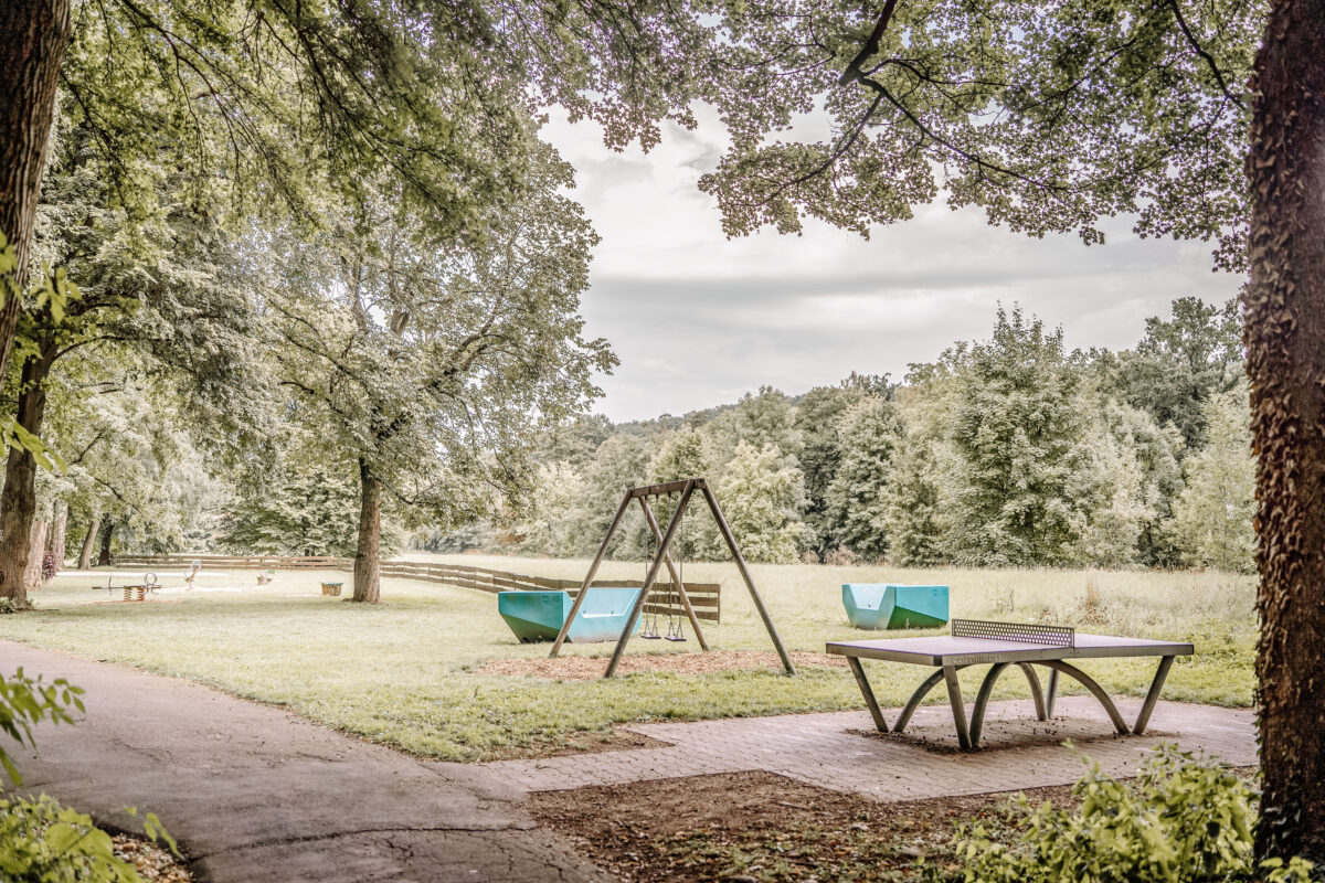 Amberg erneuert Spielplätze mit neuen Geräten