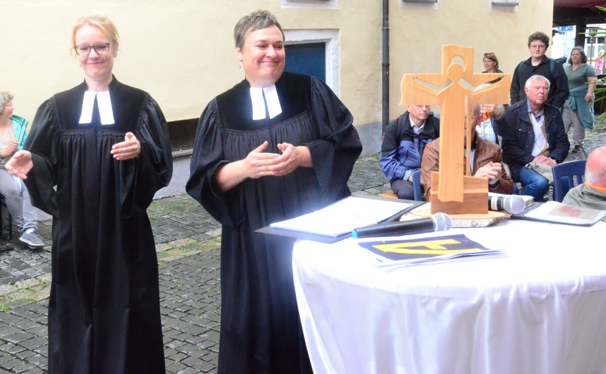 Evangelische Gemeinde feiert Aperol-Gottesdienst