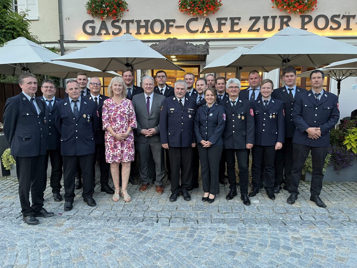 Ehrungen für treue Feuerwehrler in Birgland