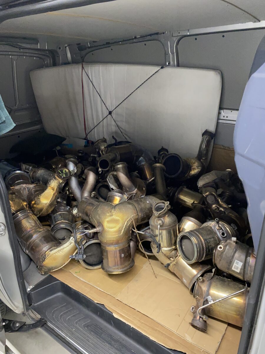 Gestohlene Katalysatoren auf A6 sichergestellt