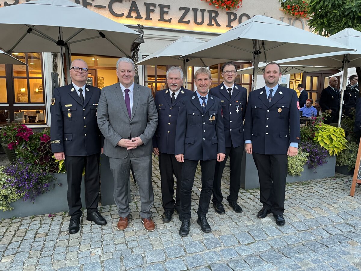 Goldenes Ehrenzeichen für Feuerwehrmann Dieter Bielesch