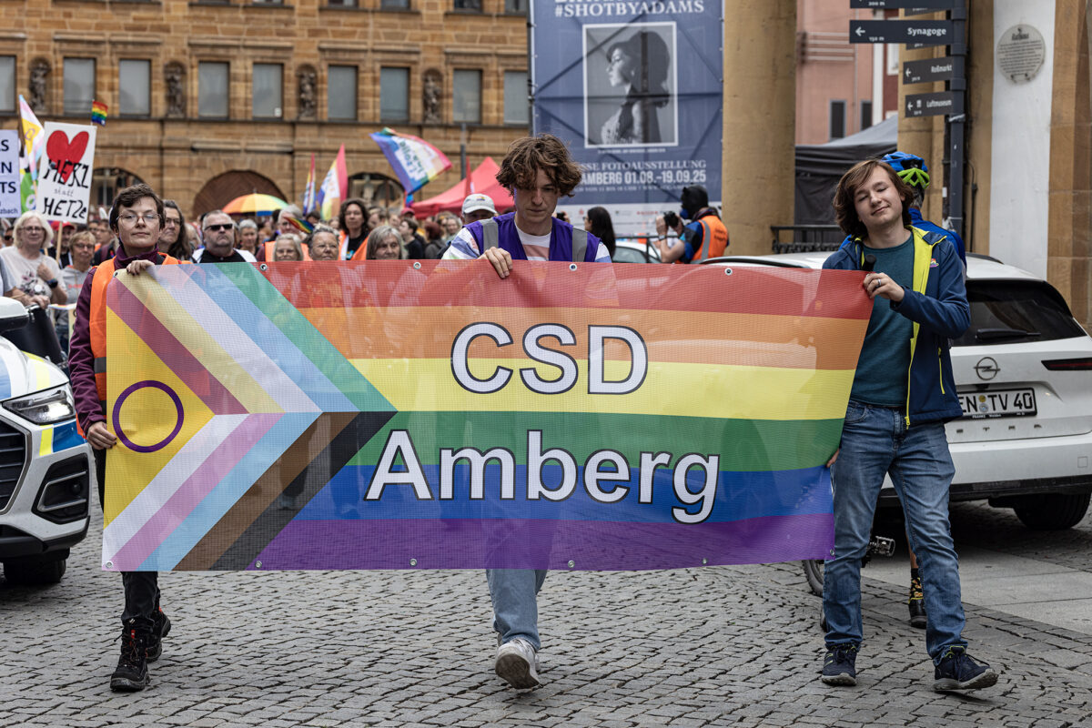 Amberg feiert bunten CSD gegen Rechts
