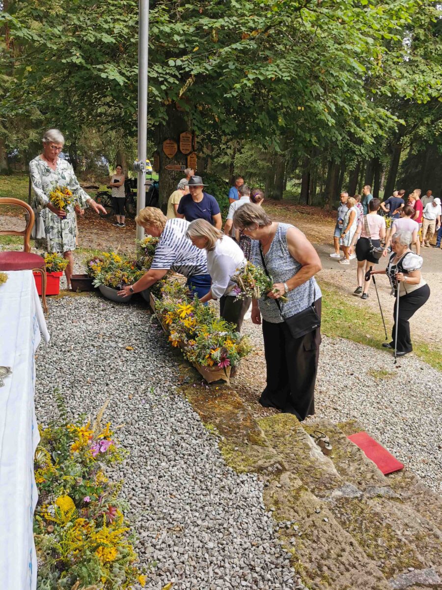 Mariä Himmelfahrt: Tradition trifft Moderne in Heinersreuth