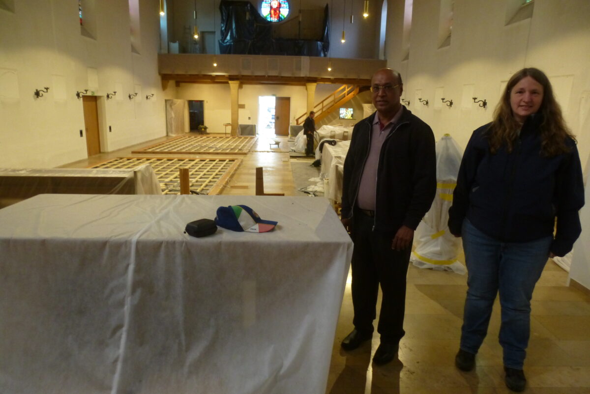 Pfarrer Devadass feiert emotionales Wiedersehen in Kaltenbrunn