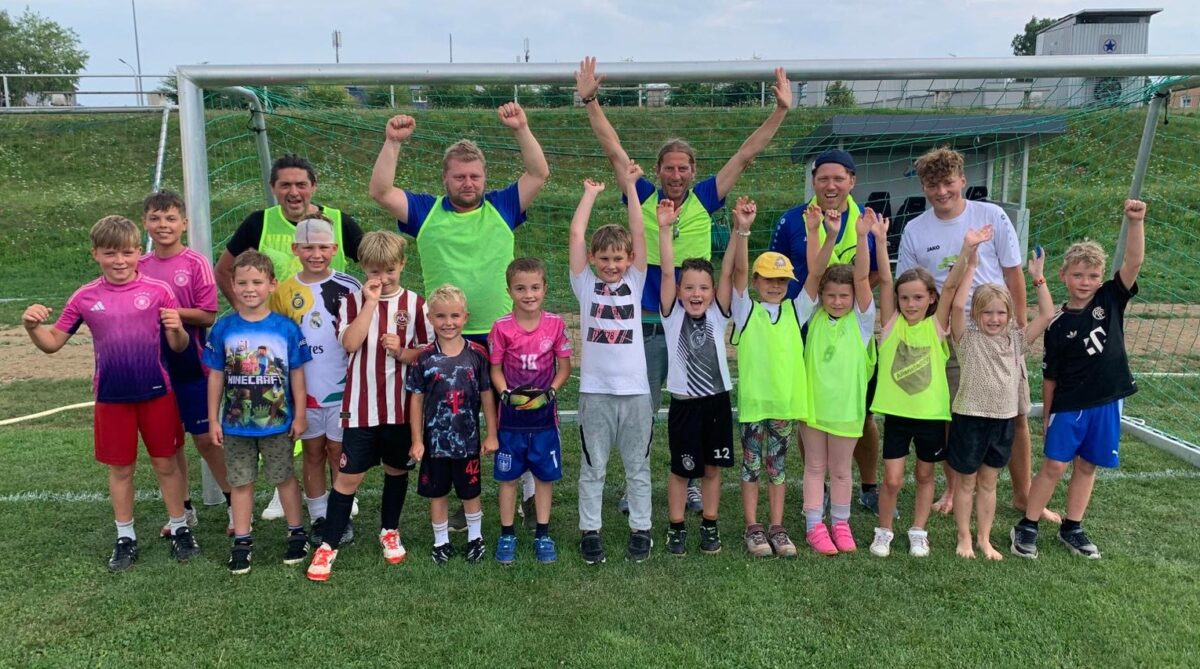 Toller Nachmittag auf dem Sportplatz