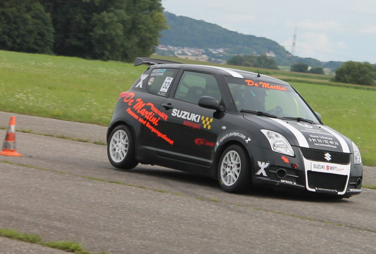 Seidel auf Platz zwei beim Flugplatz-Slalom in Speichersdorf