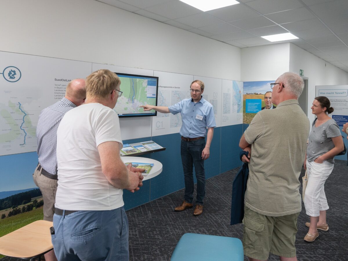 Archäologische Funde und Erdkabel hautnah erleben: TenneT lädt zum Tag des offenen Erdkabelinformationszentrums ein