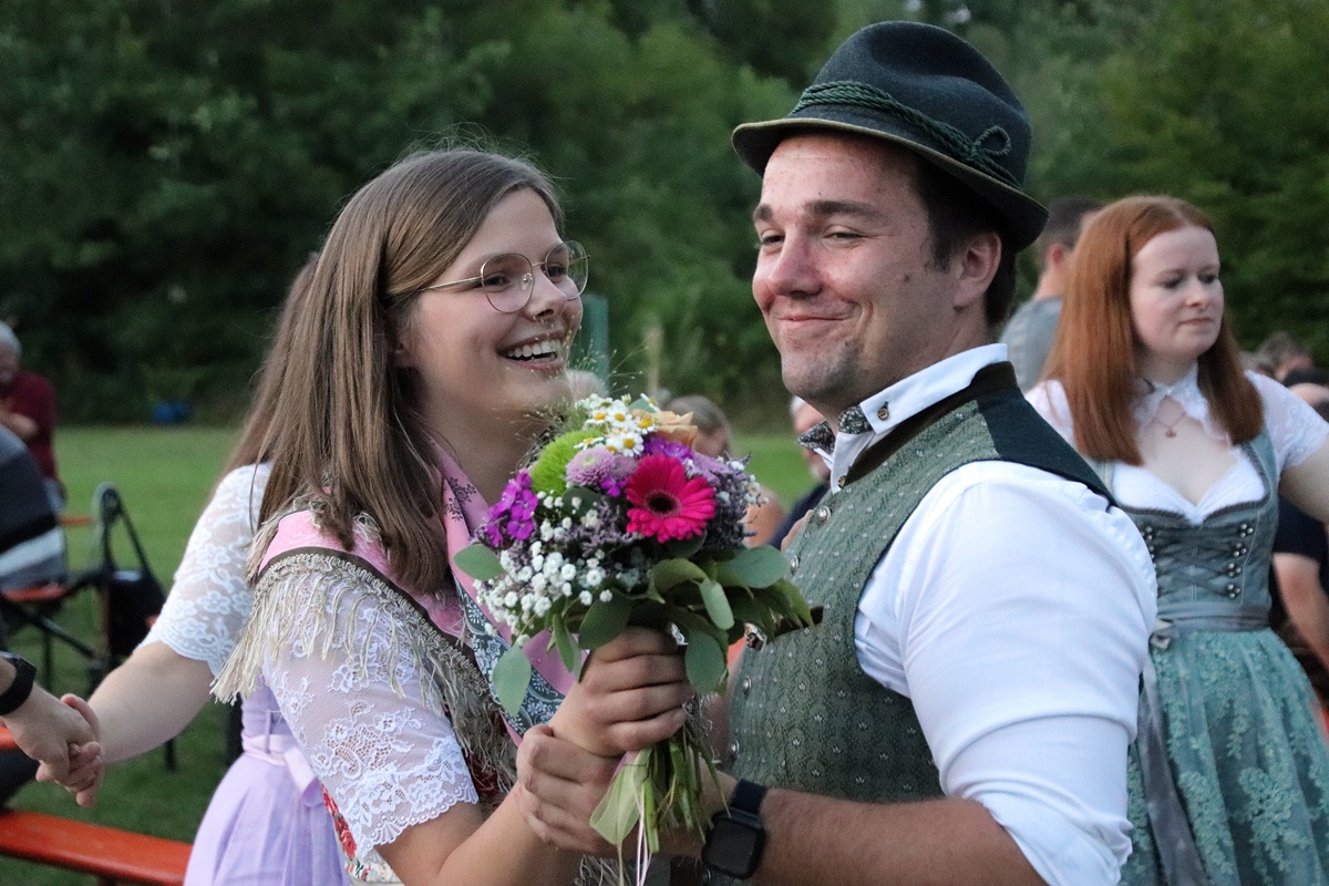 Kirwa in Hütten diesmal an vier Tagen - "Tradition schlägt jeden Trend!"