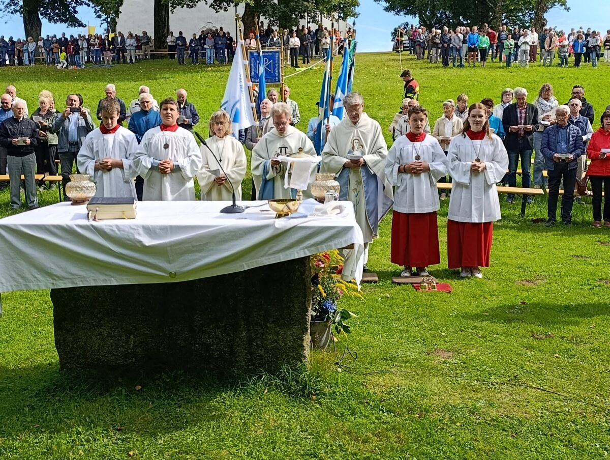 „Jesus Christus – Grund unserer Hoffnung“