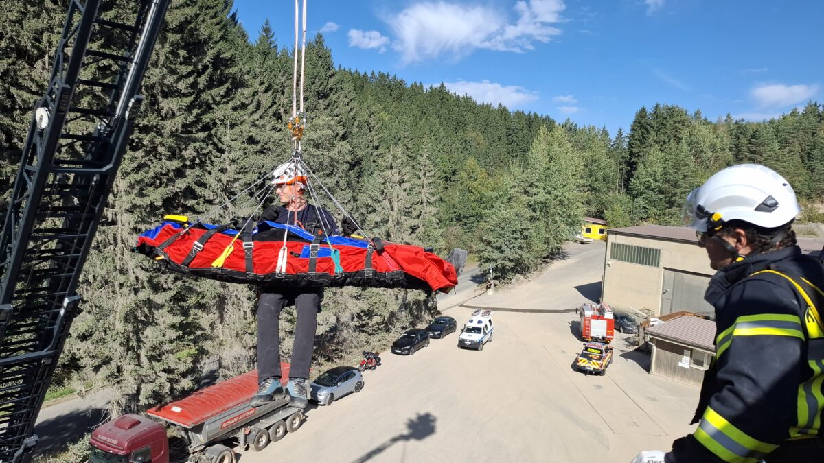 Feuerwehr und Bergwacht stärken Zusammenarbeit