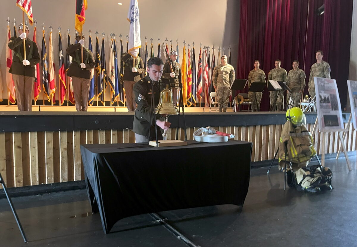 Fünf Glockenschläge in Grafenwöhr: US-Armee gedenkt an „Nine Eleven"