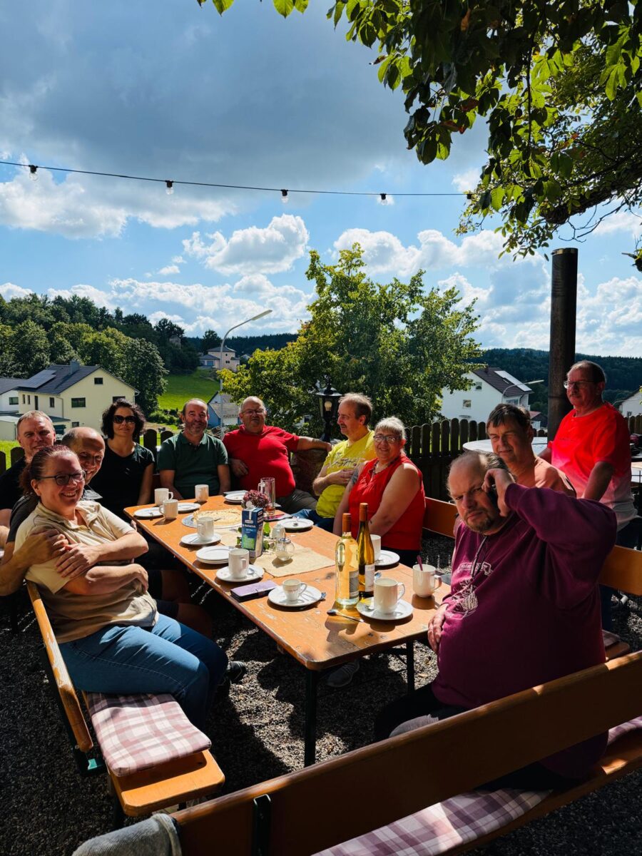 Gelungener Sommerausklang beim SPD-Weinfest in Flossenbürg