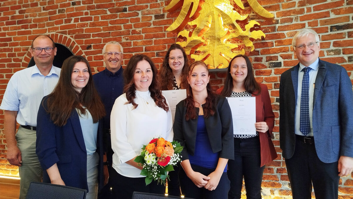 Berufliche Erfolge und neue Gesichter im Erbendorfer Rathaus