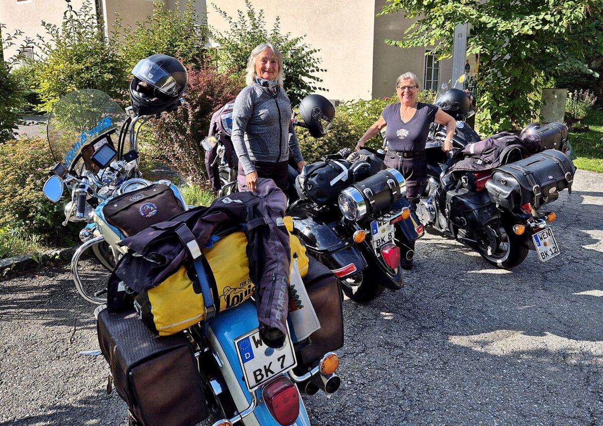 Blue Knights feiern Fahrspaß, Freundschaft und Genuss