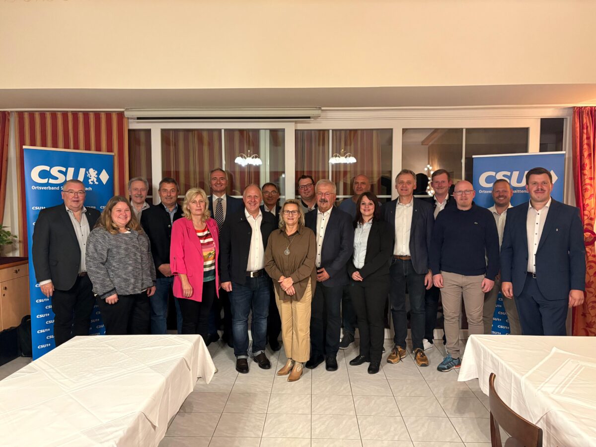 CSU nominiert 16 Kandidaten in Schnaittenbach einstimmig
