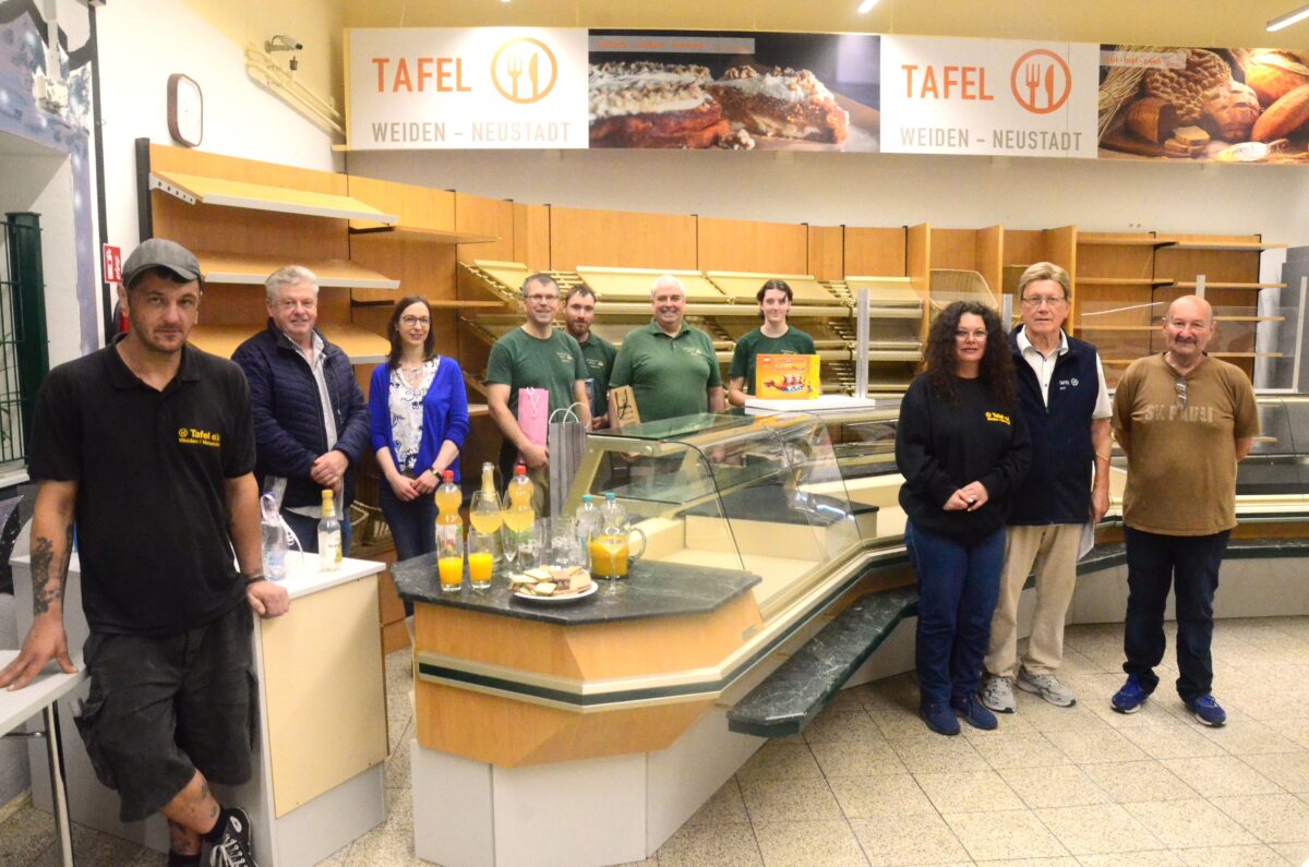 Tafel Weiden-Neustadt eröffnet neu ausgestatteten Verkaufsraum