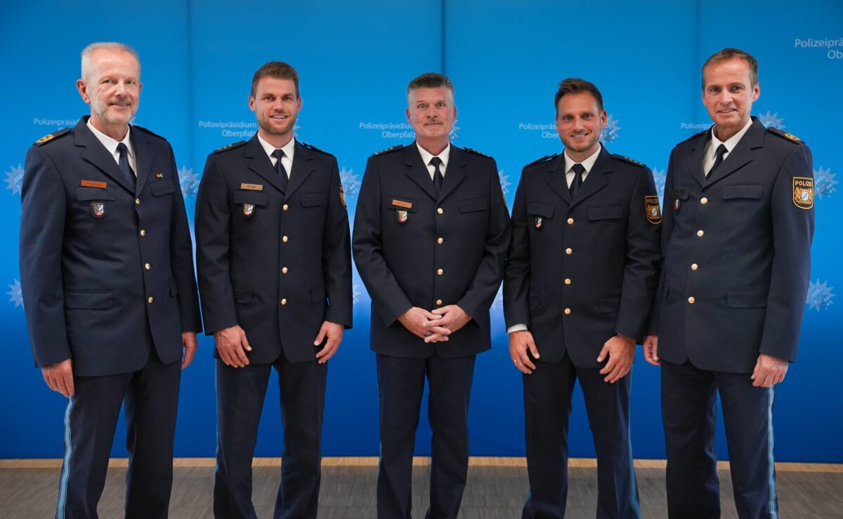Doppelter Amtswechsel bei der Polizei in Regensburg