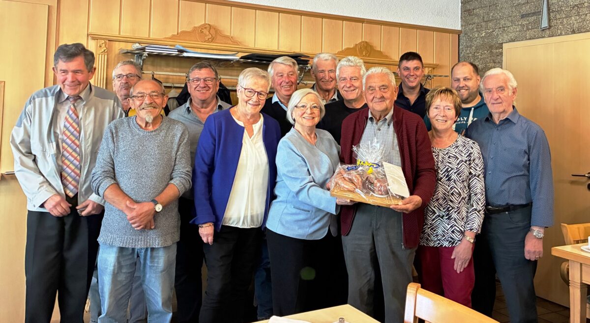 Engagierter Werner Lehner wird 80 in Floß geehrt
