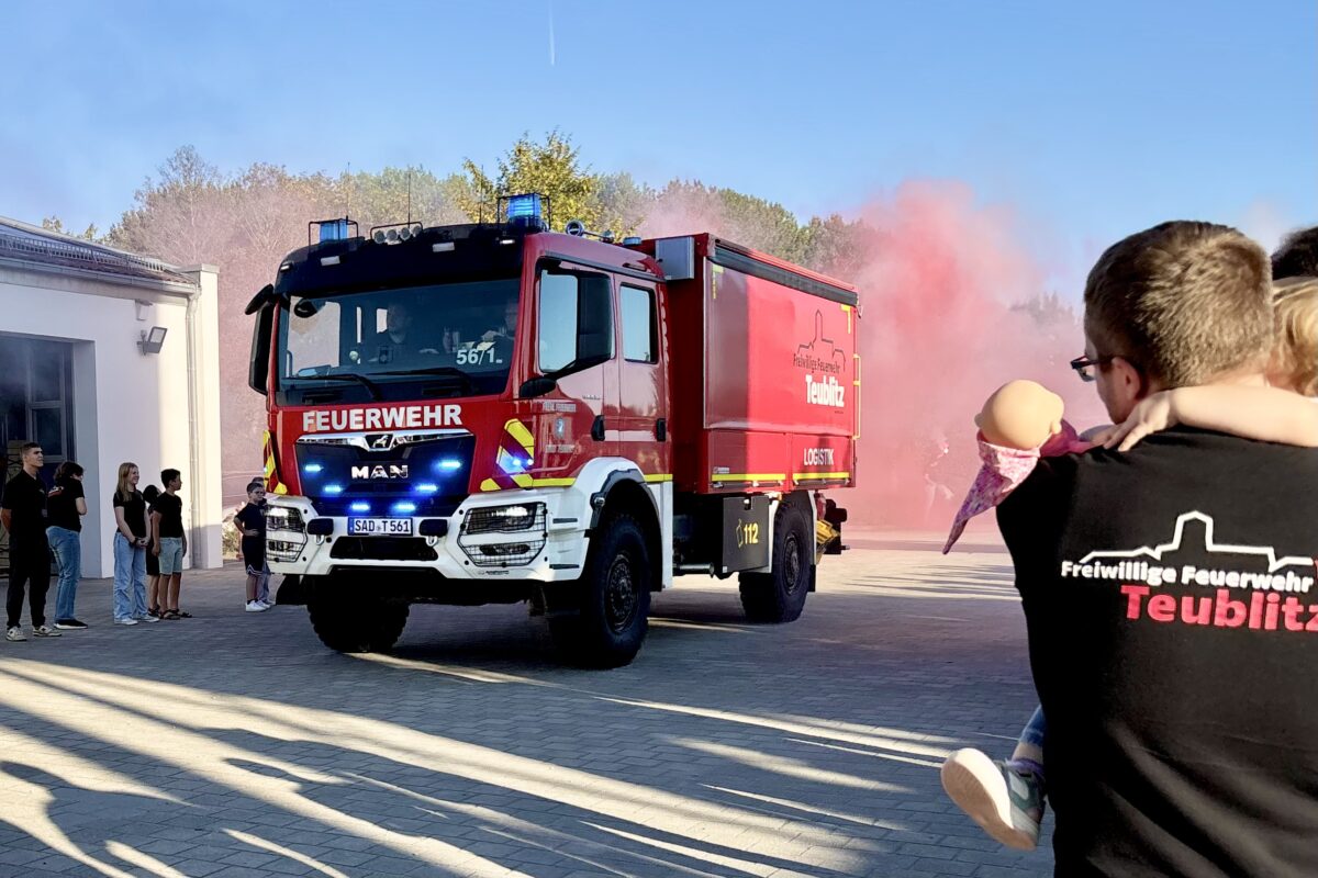 Feuerwehr Teublitz erhält neuen Versorgungs-LKW